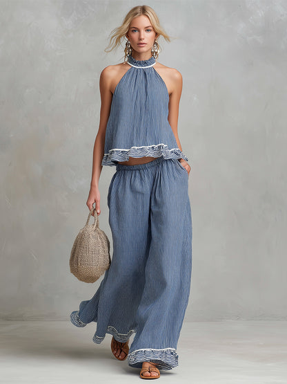 Trendiges Set aus blau gestreiftem Neckholder-Top und Hose mit weitem Bein