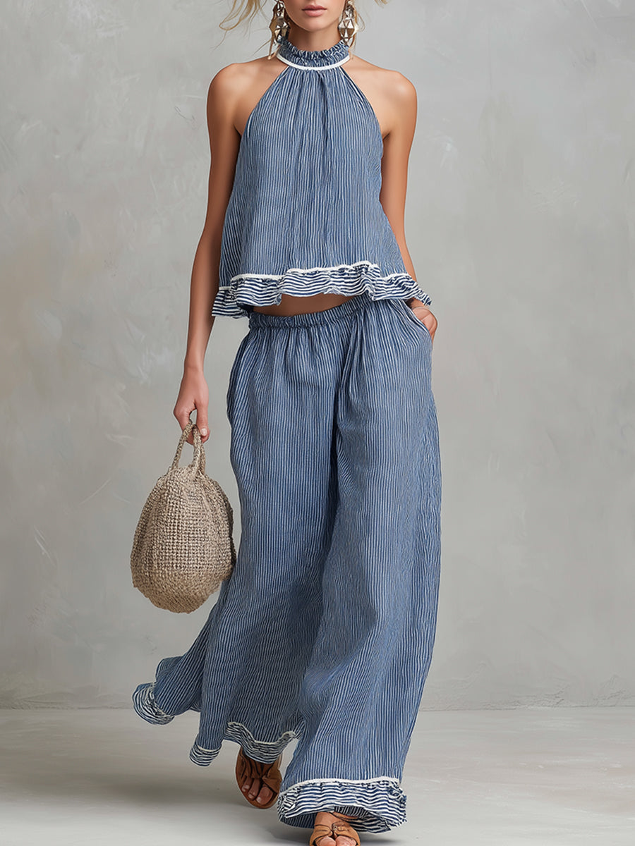 Trendiges Set aus blau gestreiftem Neckholder-Top und Hose mit weitem Bein