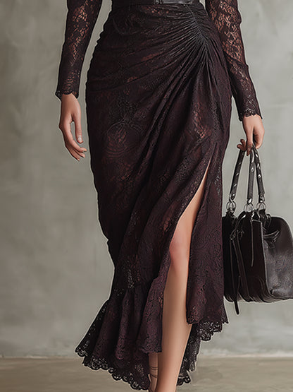 Maxikleid mit Retro-Look, aus hochwertigem braun-rotem Kunstleder, mit Ziernähten und Schnürung, langärmelig