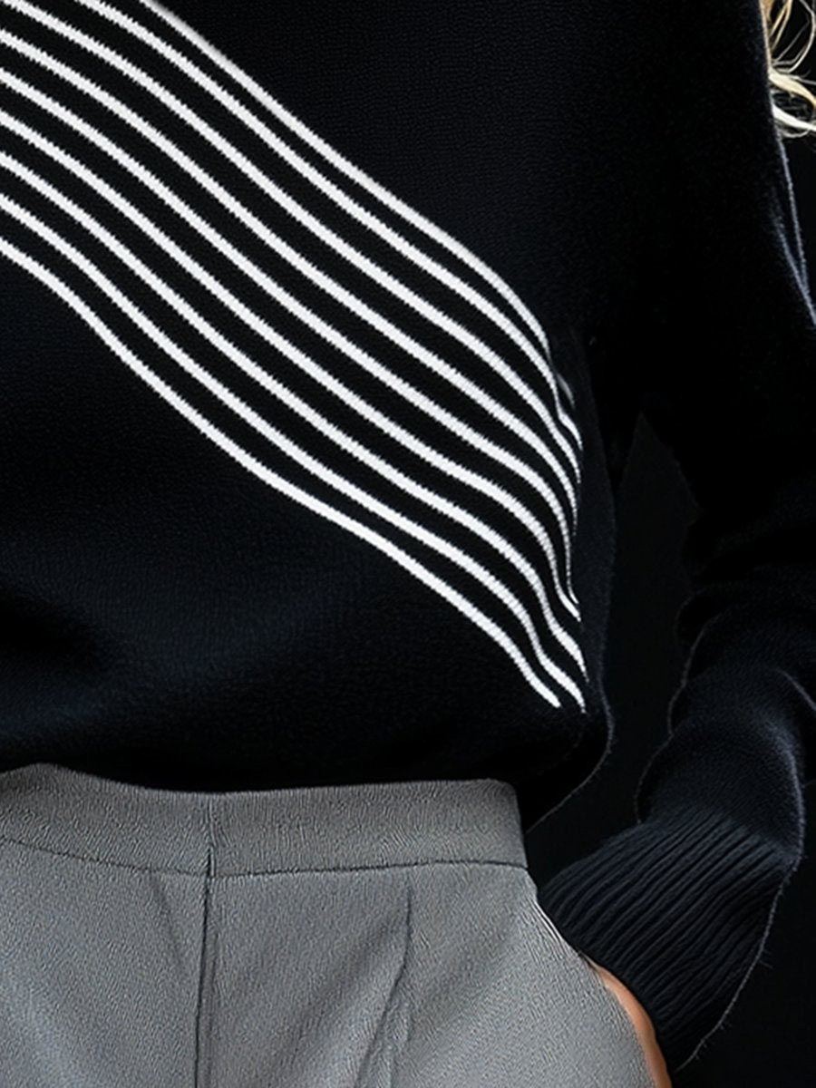 High-End modischer, locker sitzender, schwarz-weiß gestreifter Strickpullover